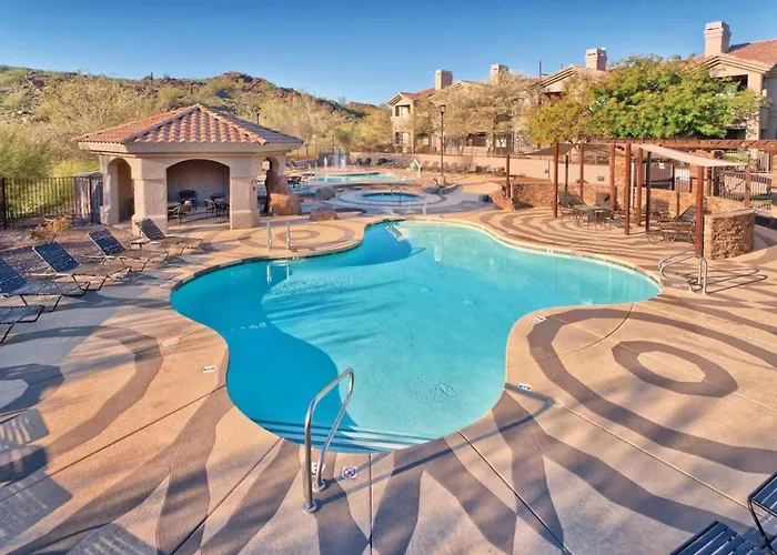 3bd Nestled In A Nature Preserve Amenities Including Pool Hot Tub Holiday home