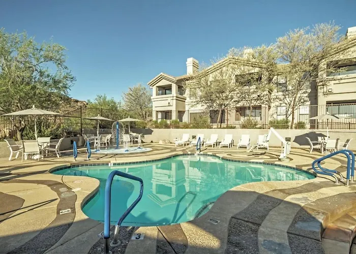 3bd Nestled In A Nature Preserve Amenities Including Pool Hot Tub Holiday home *